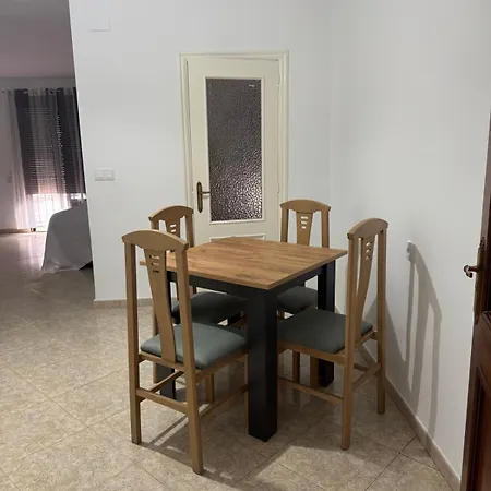 Piso Antonio Navalvillar de Pela